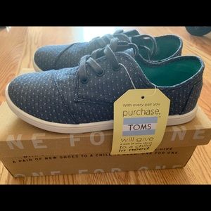 Toms polka dot sneakers